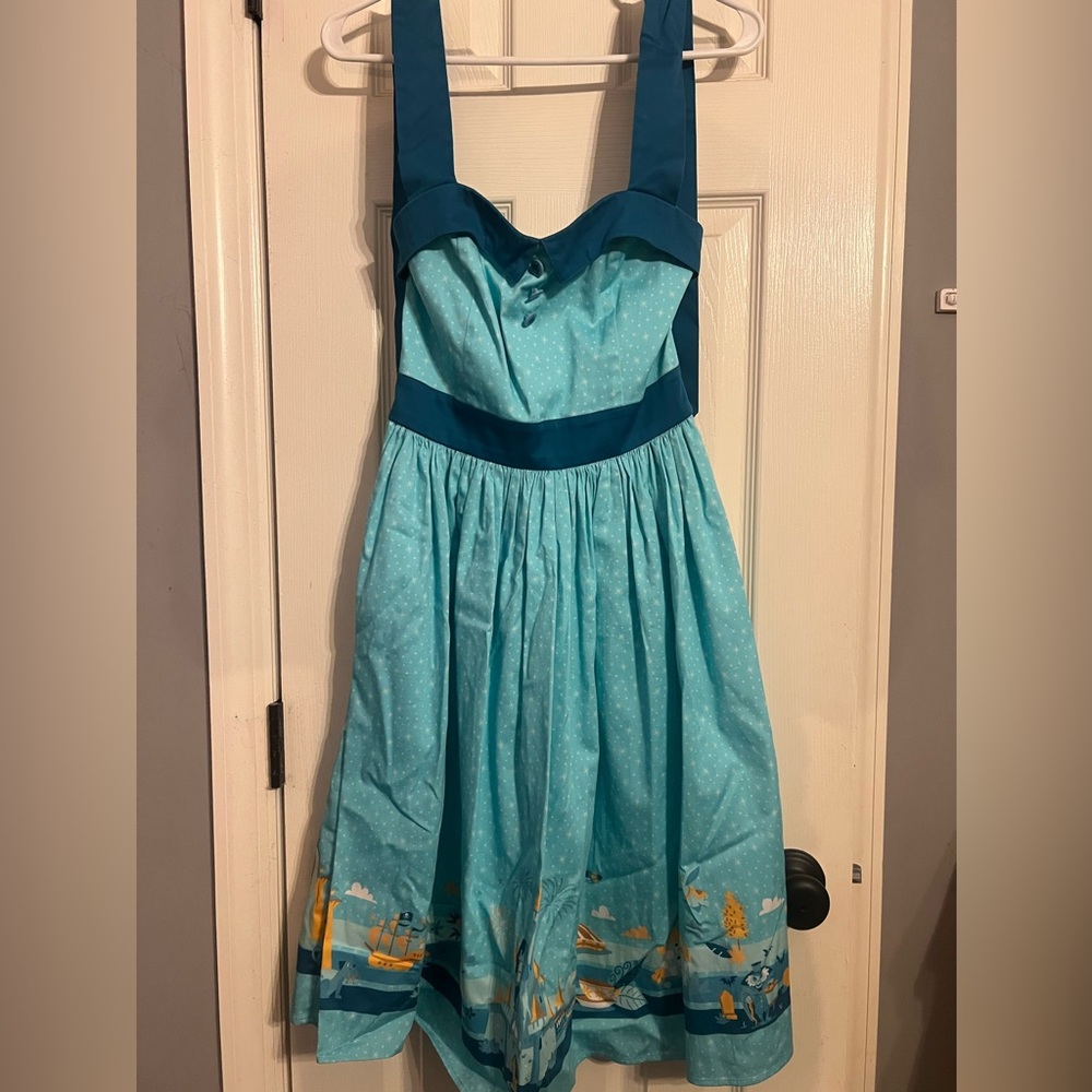 Disney parks dress shop magic kingdom dress size small